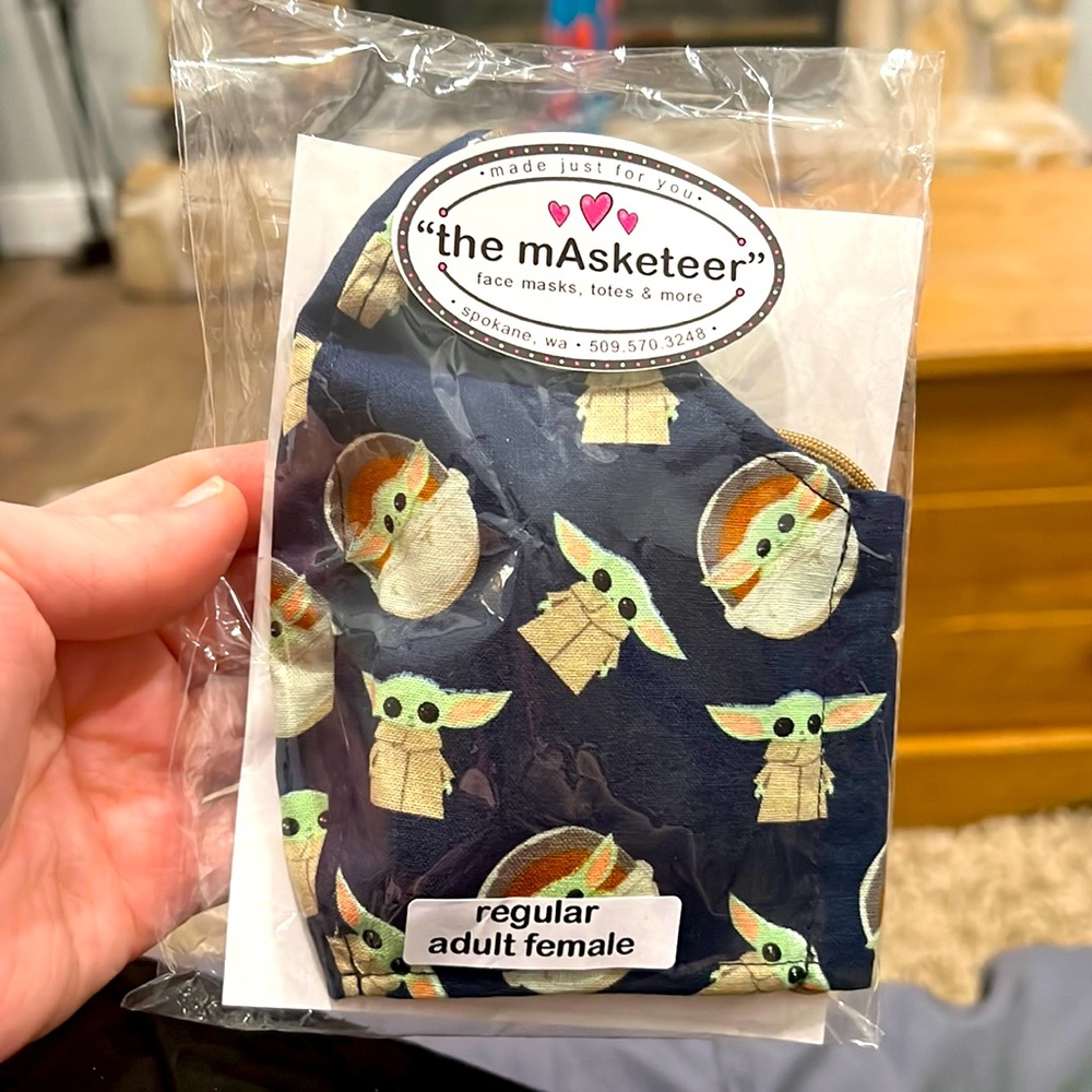 Unopened Baby Yoda/Grogu mask